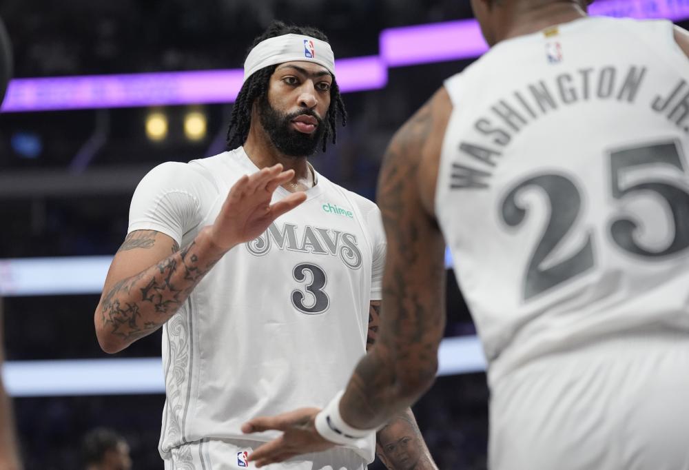 而随着向鹏 而随着向鹏