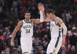 雄鹿队的 雄鹿队的