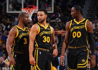 亚冬会｜金融服务全覆盖 支付方式更便捷2025-01-23.